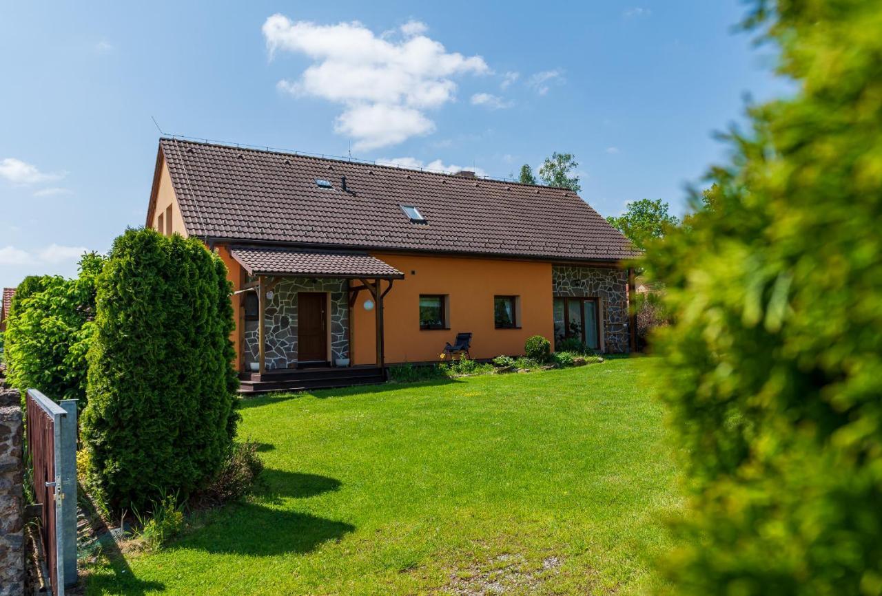 Apartman Domanin 124 Тршебонь Екстер'єр фото